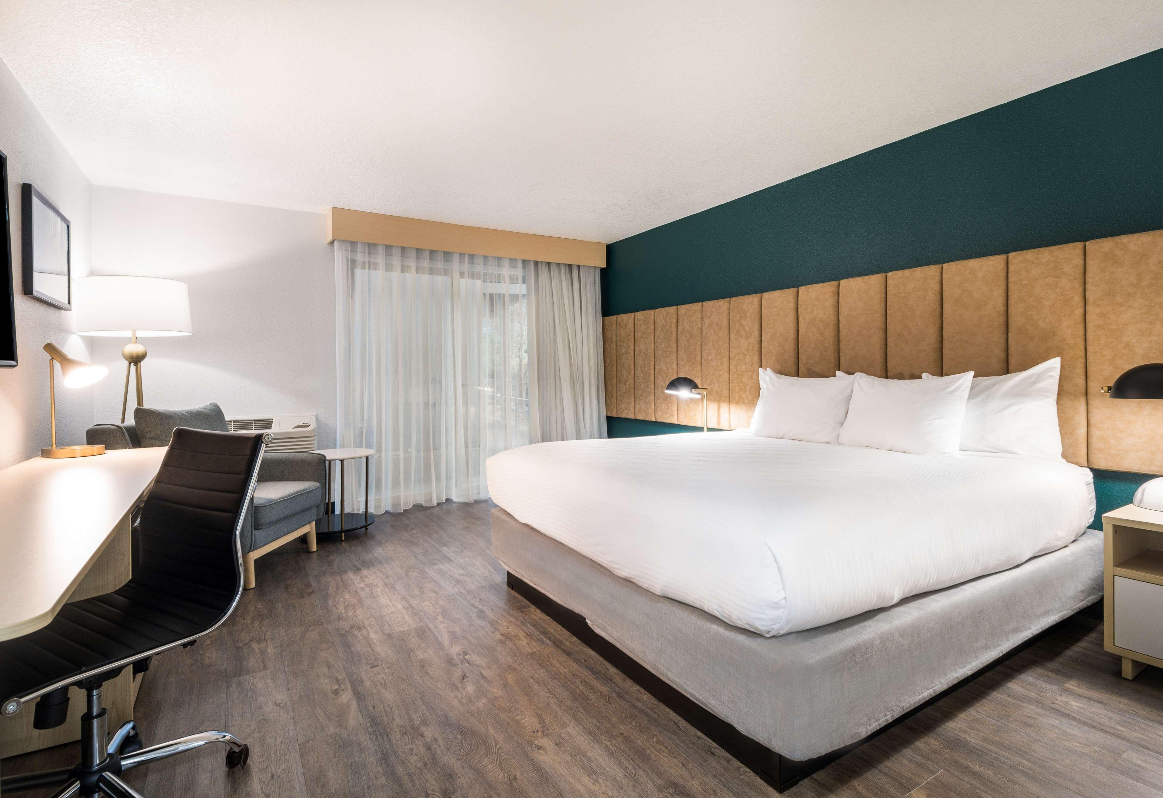 Best Western Portland West Beaverton Exterior photo