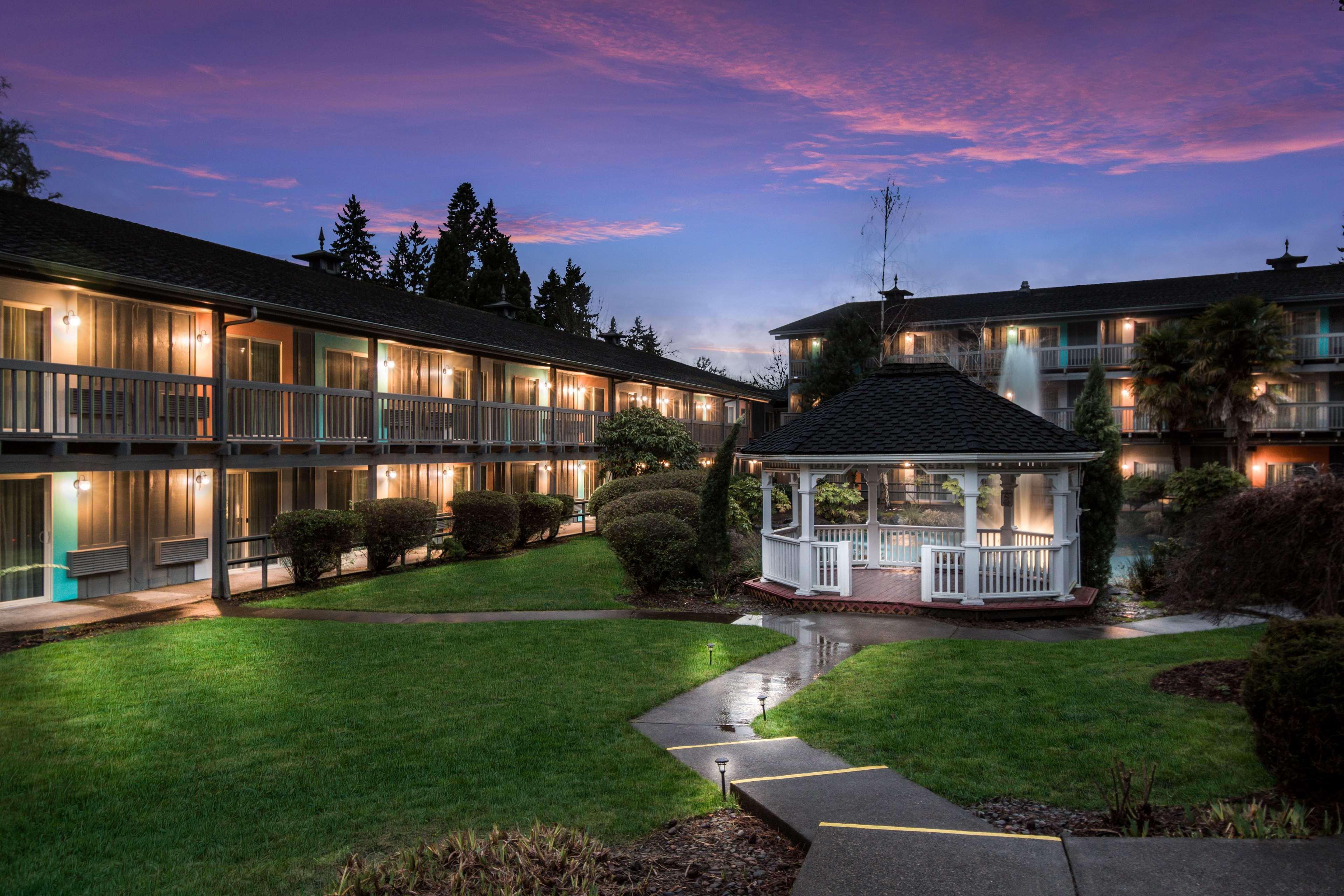 Best Western Portland West Beaverton Exterior photo